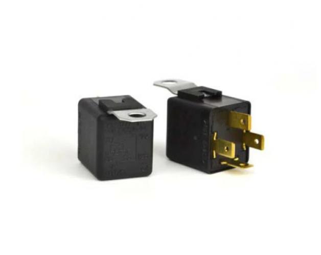 Реле стартера 752.3777-10 12V-30А 4 контакта Автотрейд